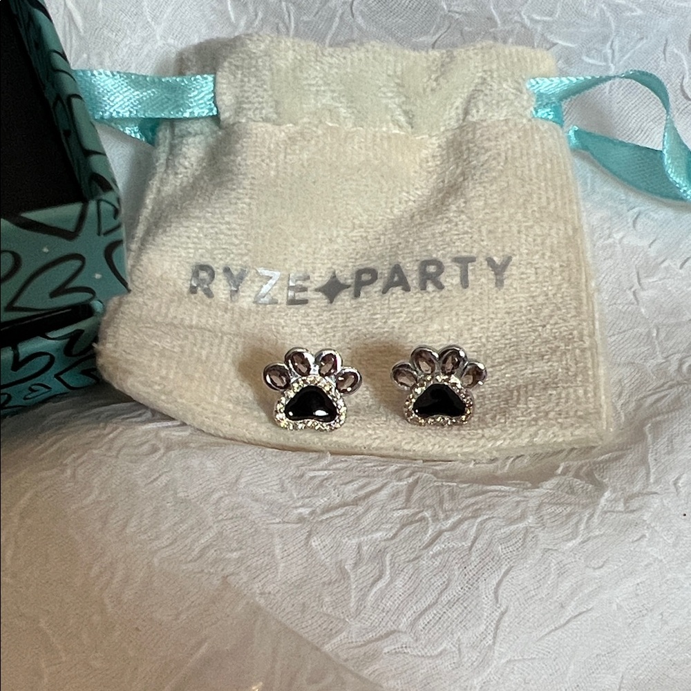 Ryze Party Paw Print Match Maker Unconditional Earrings